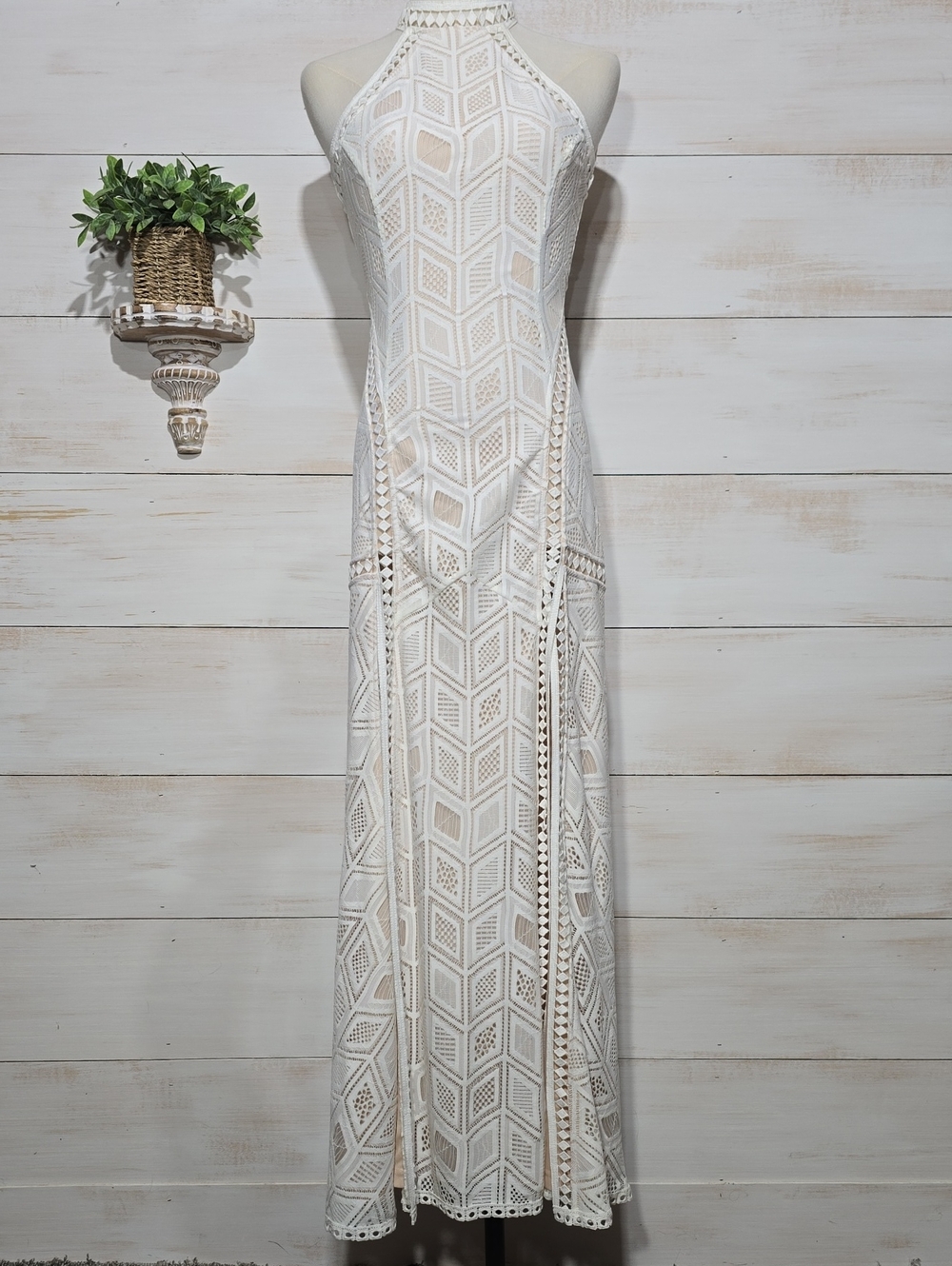 GUESS Sunset Geo Lace Halter Maxi Dress Ivory White Size 2